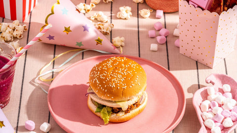 Trasforma la festa di compleanno per bambini in un'avventura gustosa con i burger vegetali